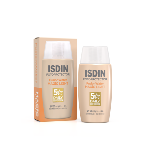 Fusion Water Magic Light SPF 50